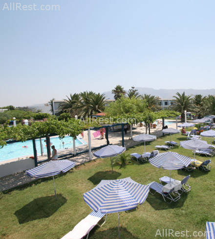 Sandy Beach Hotel 8
